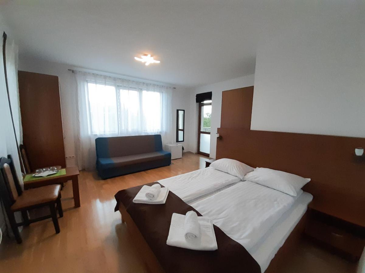 Mirana-Marginimea Sibiului Hotel Cristian  Ngoại thất bức ảnh
